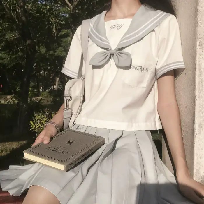 谋杀，她写道：西南偏南